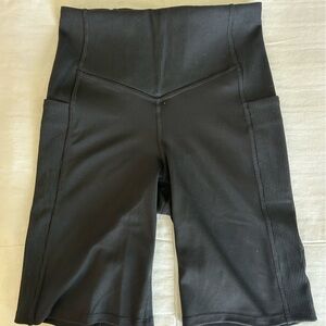 NWT The North Face Women's Black Shorts Size Small